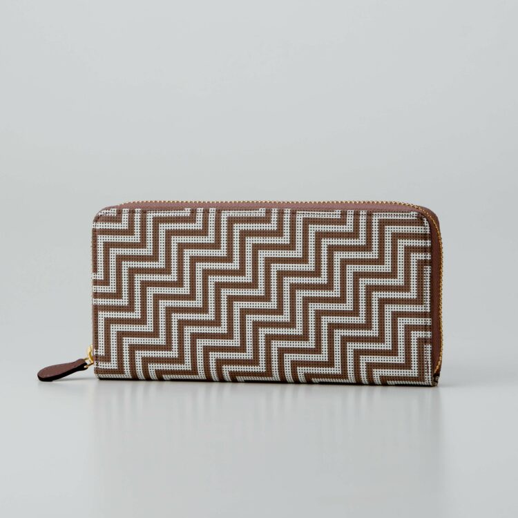 インデンヤシェブロン ポーチ ベージュブラウン CHEVRON | 印傳屋 | INDEN-YA
